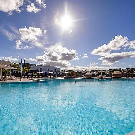 Caybeach Papagayos Playa Blanca (Lanzarote)